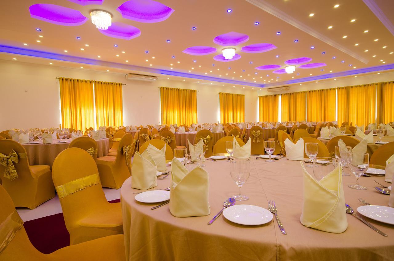 Okwin Resort Kandy Ngoại thất bức ảnh