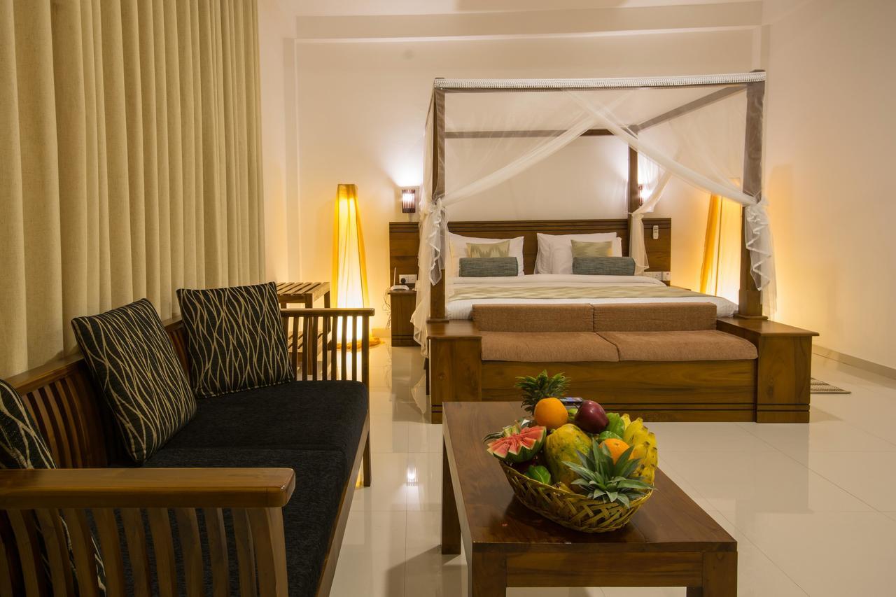 Okwin Resort Kandy Ngoại thất bức ảnh